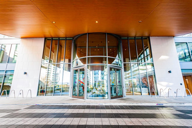 809 - 6688 Pearson Way