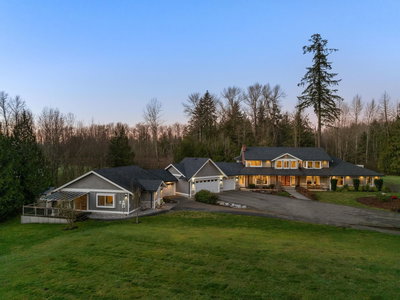 22015 40 Avenue | Langley | Image