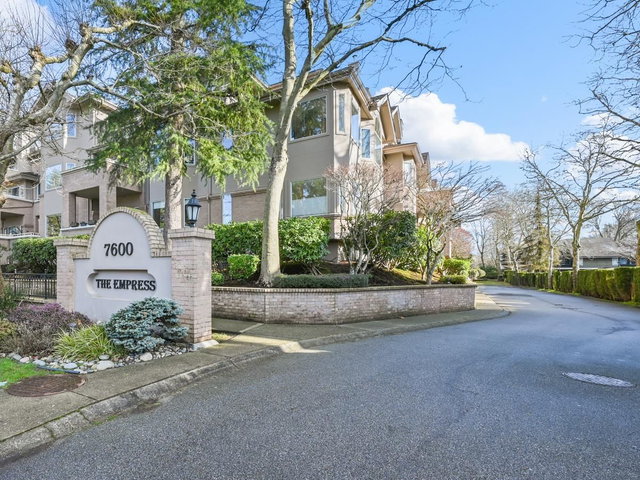 201 - 7600 Moffatt Road