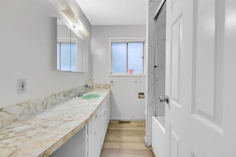 9892 130 Street, Surrey, V3T 3L4 | Image 3