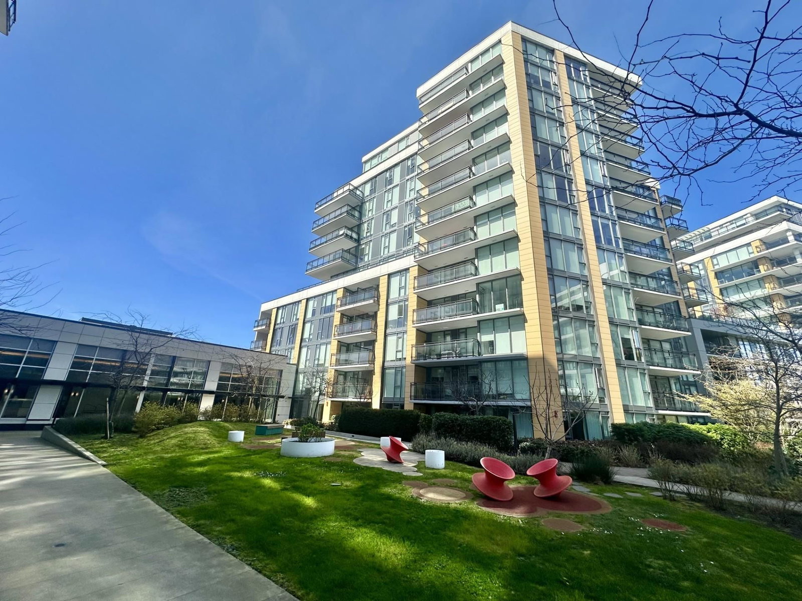 Listing Image 21