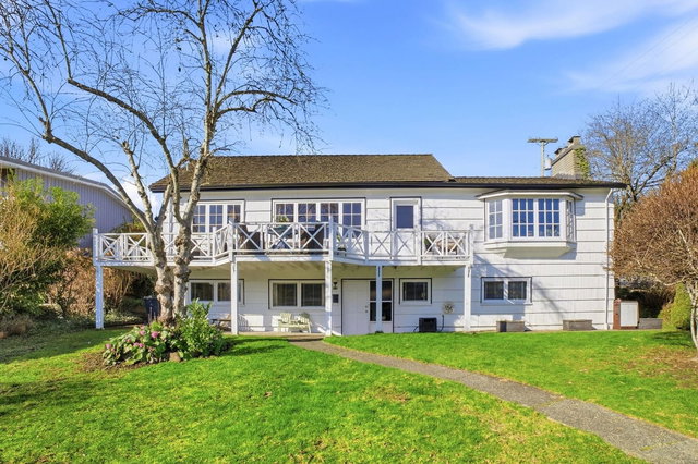 487 Roslyn Boulevard