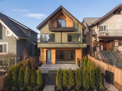 1 - 2755 11th Avenue | Vancouver | Image