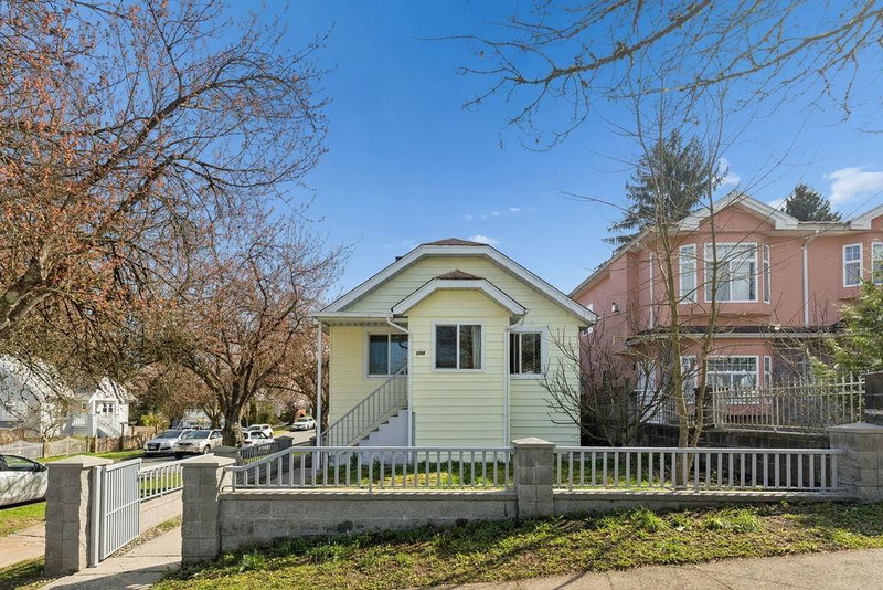 3708 Dumfries Street, Vancouver, V5N 3S7 | Image 2