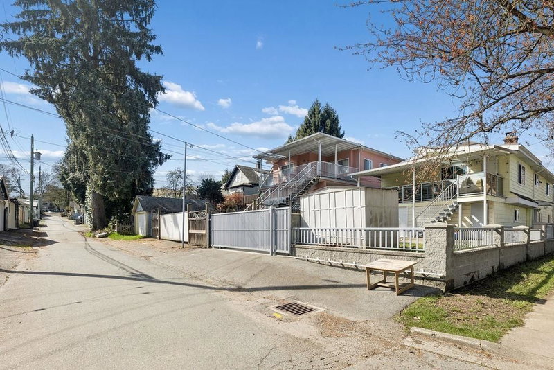 3708 Dumfries Street, Vancouver, V5N 3S7 | Image 3