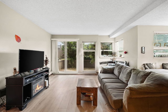 3 - 1870 Southmere Crescent E