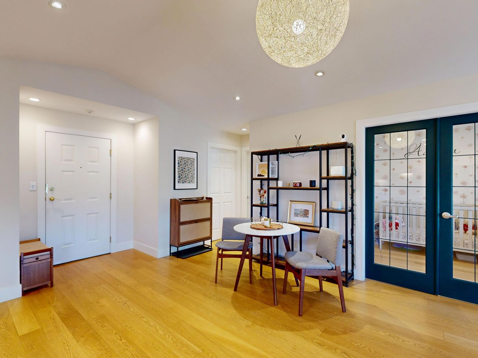 Listing Image 15