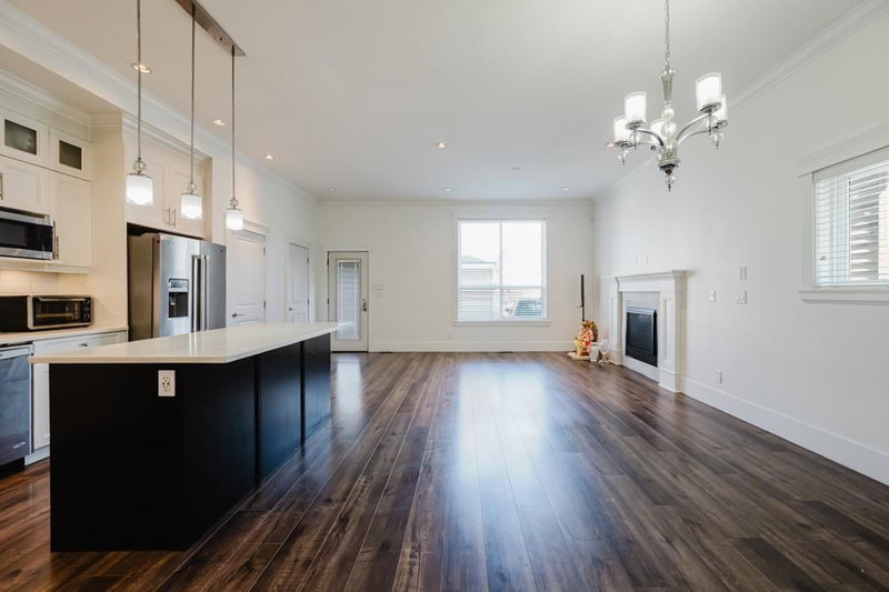 19555 72 Avenue, Surrey, V4N 3E8 | Image 3