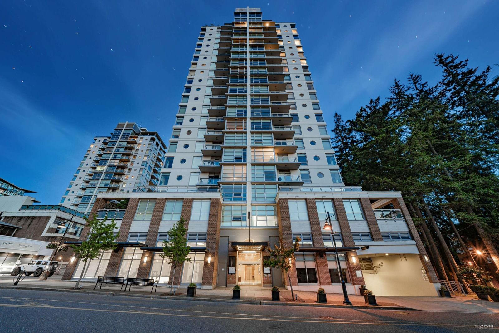 Listing Image 9