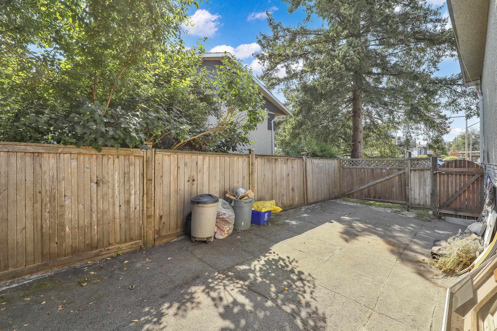 Listing Image 28