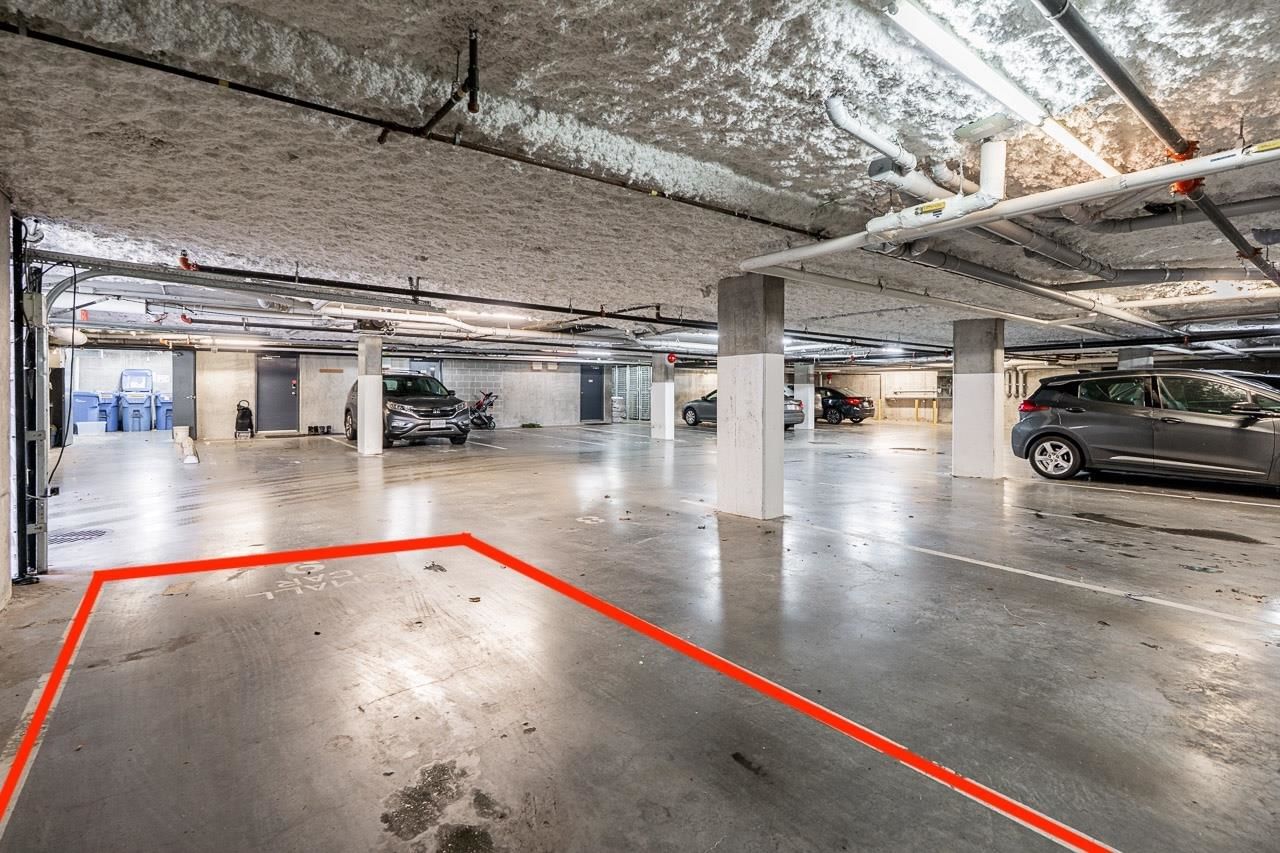 Listing Image 23