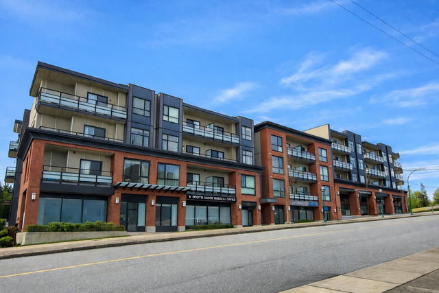 304 - 7777 Royal Oak Avenue