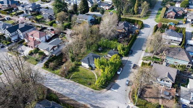 971 Rochester Avenue