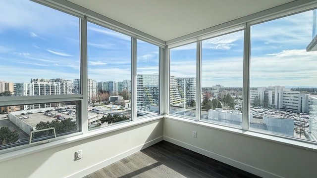 1210 - 7468 Lansdowne Road