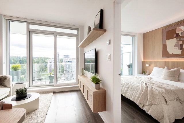 2405 - 3888 Evergreen Place