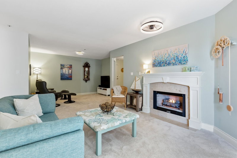 201 - 180 Ravine Drive, Port Moody, V3H 4Z3 | Image 3