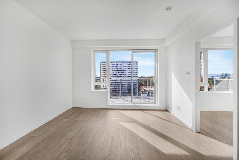 834 - 6300 Minoru Boulevard