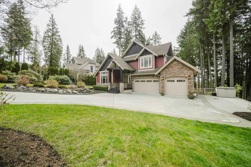 1056 Ravenswood Drive, Anmore, V3H 5M6 | Image 2