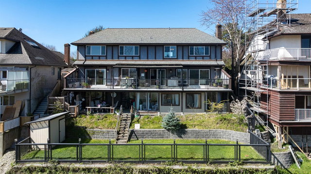 5756 Goldenrod Crescent