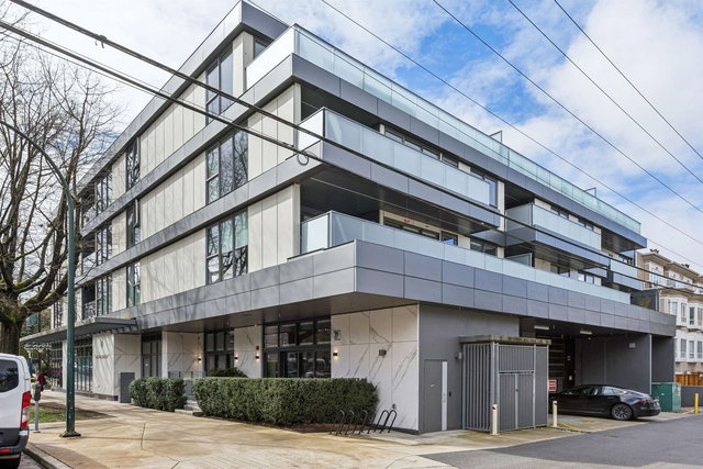 306 - 2485 Larch Street