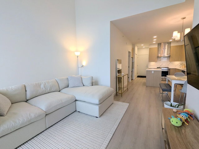 406 - 7799 17th Street