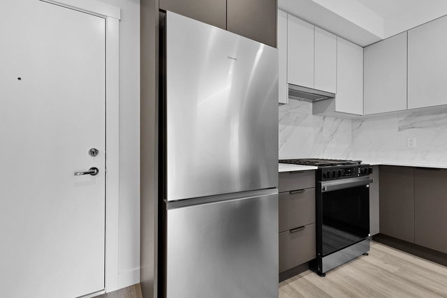 A404 - 7738 119a Street