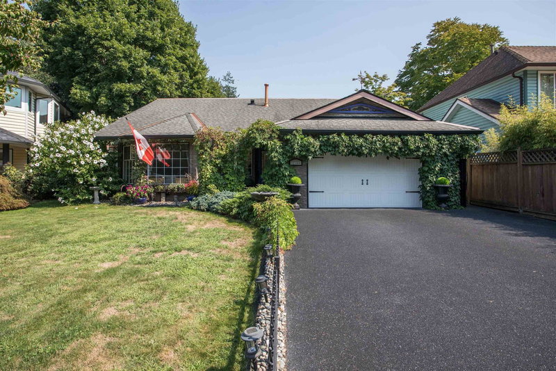 12388 Nikola Street, Pitt Meadows, V3Y 2K8 | Image 2