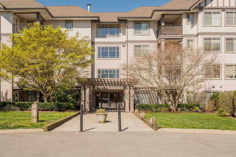 332 - 27358 32 Avenue