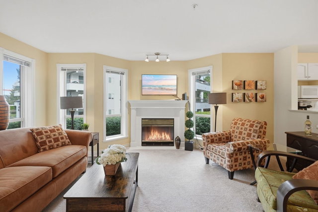 211 - 2575 Ware Street