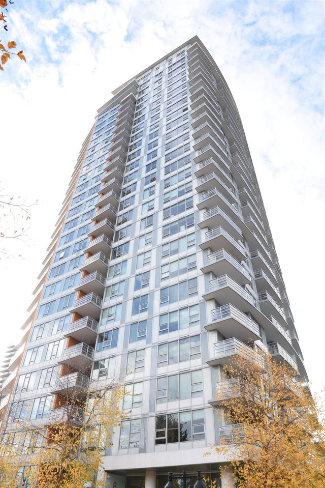 2502 - 530 Whiting Way