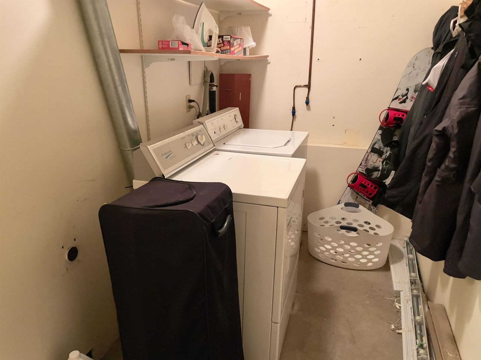 Listing Image 28