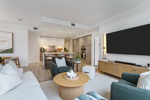 3208 - 680 Quayside Drive