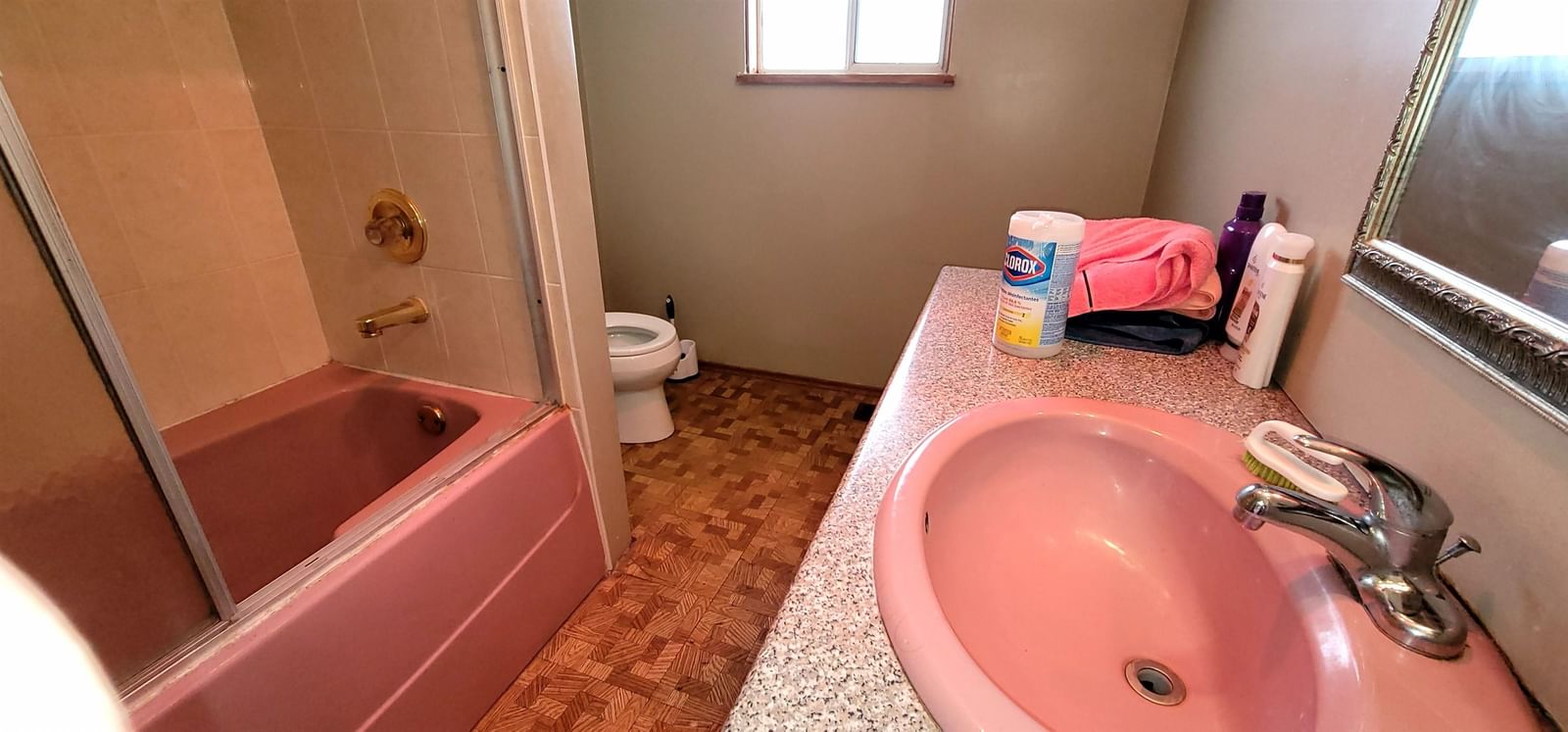 Listing Image 10