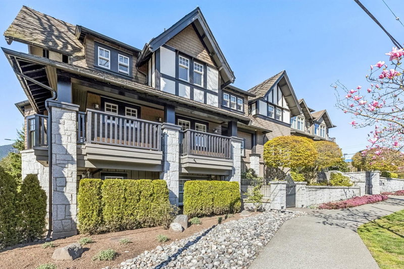 116 23rd Street W #207, North Vancouver, British Columbia