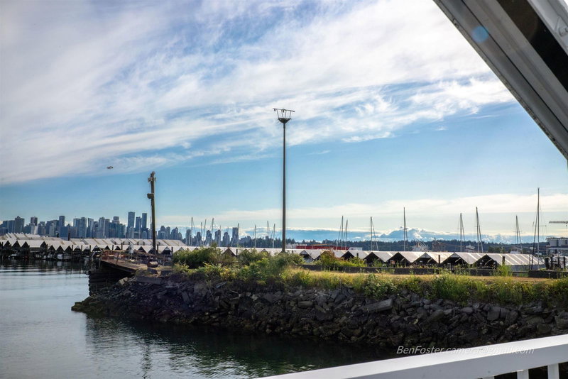 415 Esplanade Avenue W, North Vancouver, British Columbia