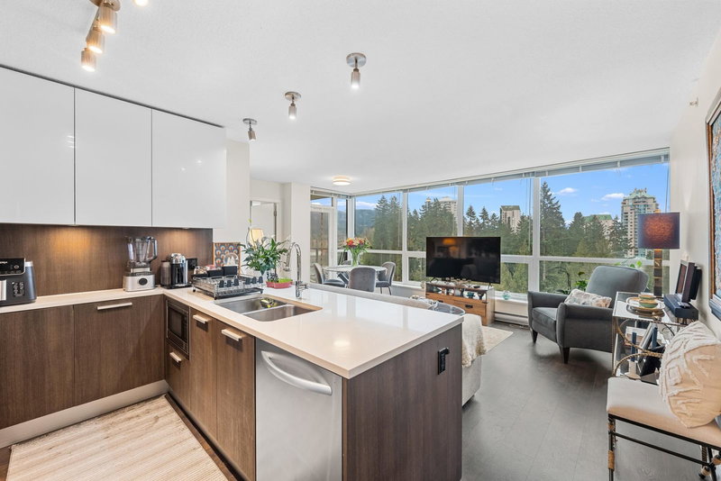 3007 Glen Drive #1102, Coquitlam, British Columbia