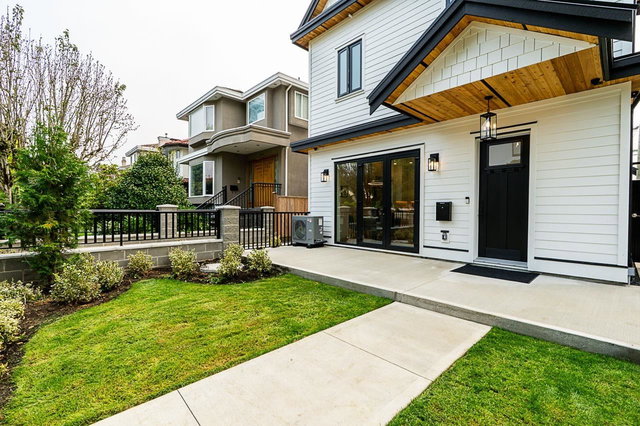 1 - 2248 48th Avenue E