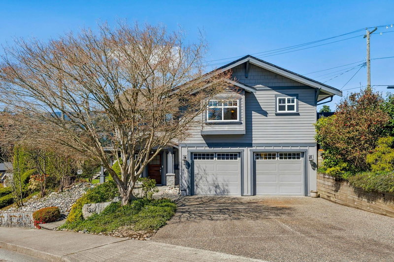 954 Tudor Avenue, North Vancouver, British Columbia