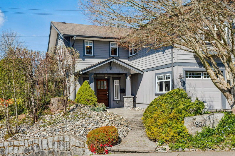 954 Tudor Avenue, North Vancouver, V7R 1X7 | Image 3