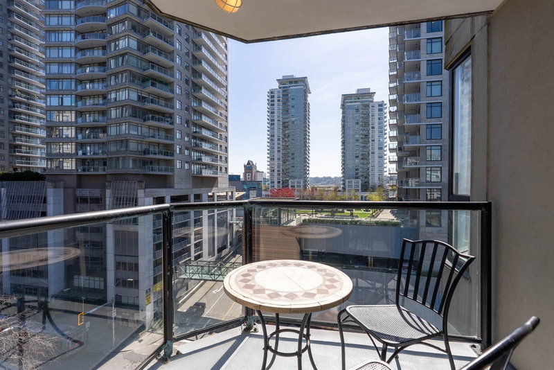 607 - 55 Tenth Street, New Westminster, V3M 6R5 | Image 2