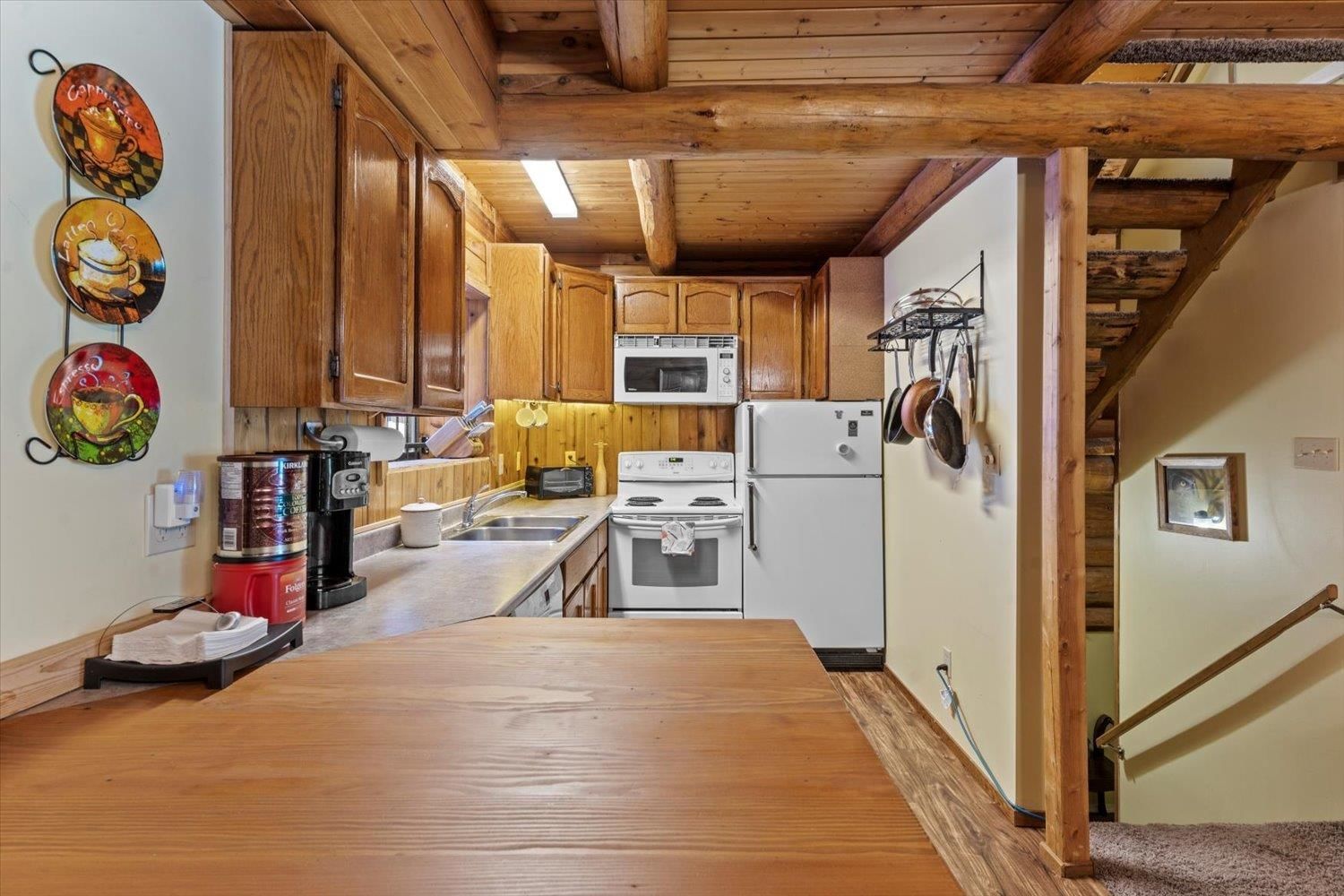 Listing Image 20