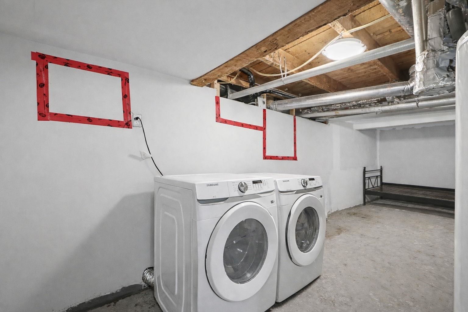Listing Image 16