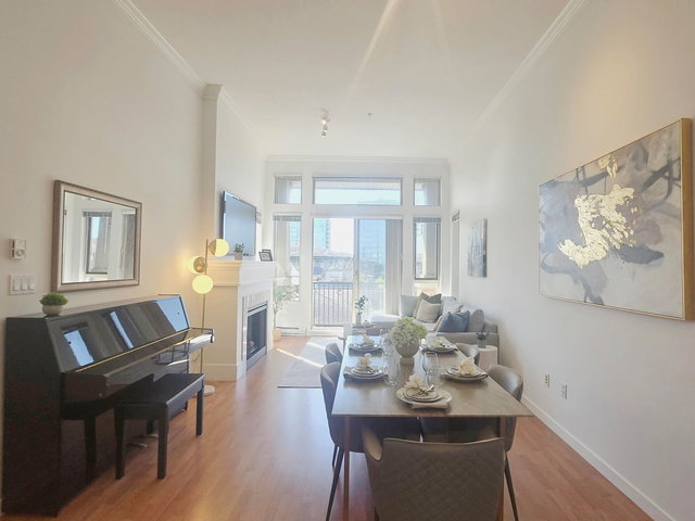 1427 - 5133 Garden City Road