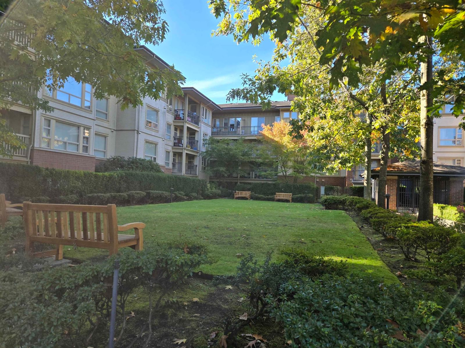 Listing Image 25