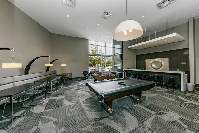 809 - 9981 Whalley Boulevard