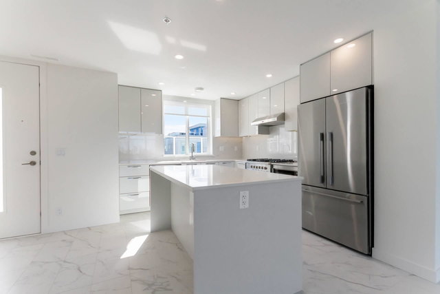 69 - 10333 River Drive