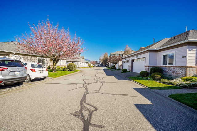 142 - 8485 Young Road