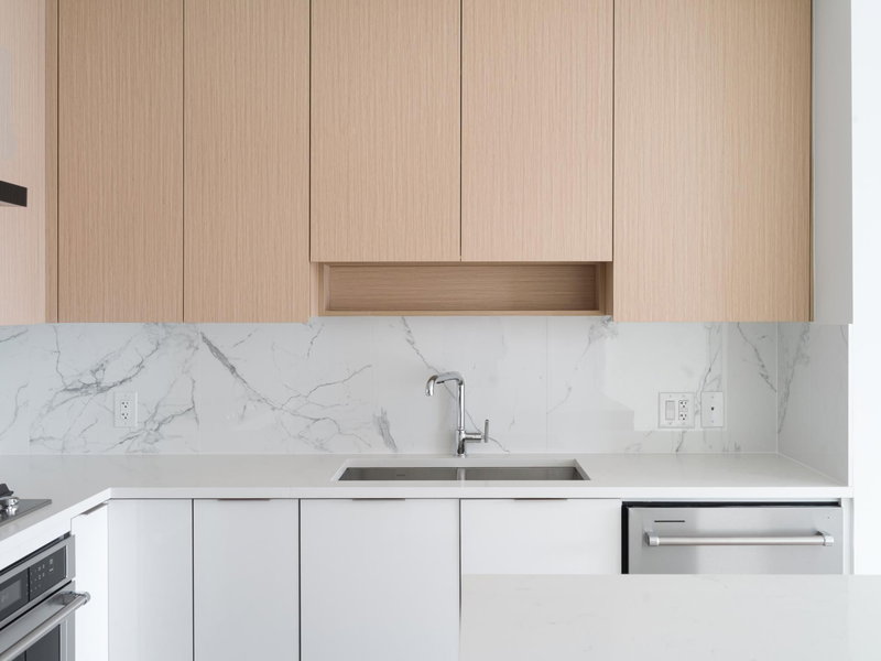 699 Whiting Way #2307, Coquitlam, British Columbia