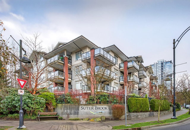 302 - 100 Capilano Road