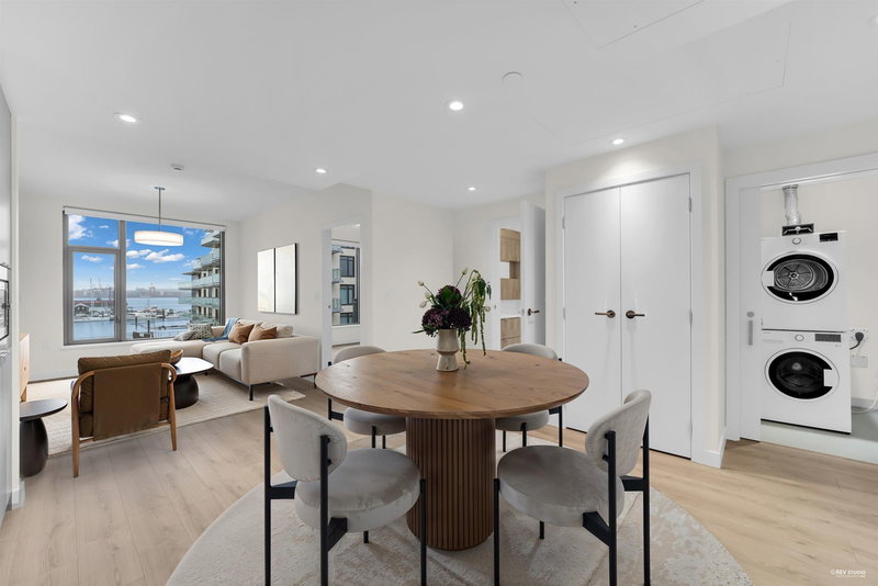 755 Harbourside Drive #401, North Vancouver, British Columbia